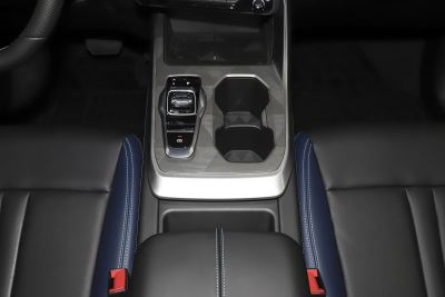 2023款 影速 270T R-STYLE版-内饰-图片-有驾