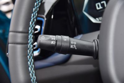 2023款 影速 270T R-STYLE版-内饰-图片-有驾