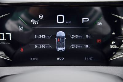 2023款 影速 270T R-STYLE版-内饰-图片-有驾