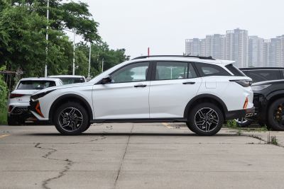 2025款 马赫版 1.5L 自动星耀版-外观-图片-有驾