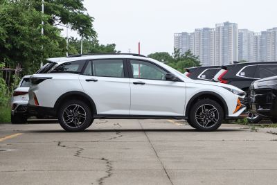 2025款 马赫版 1.5L 自动星耀版-外观-图片-有驾