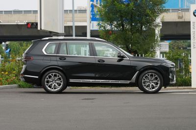 2024款 xDrive40i 领先型豪华套装-外观-图片-有驾