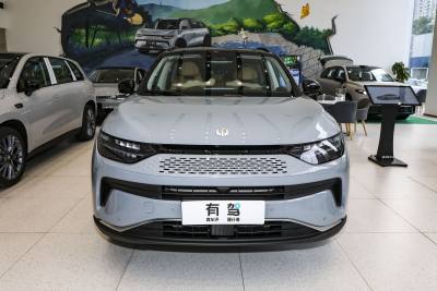 2024款 增程 300尊享版-外观-图片-有驾