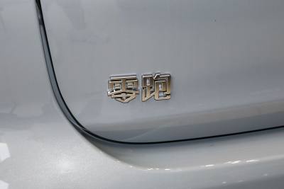 2024款 增程 300尊享版-外观-图片-有驾