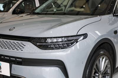 2024款 增程 300尊享版-外观-图片-有驾