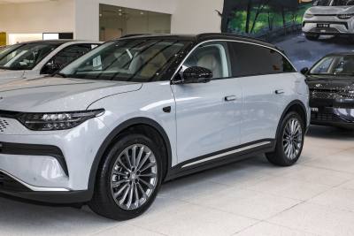 2024款 增程 300尊享版-外观-图片-有驾