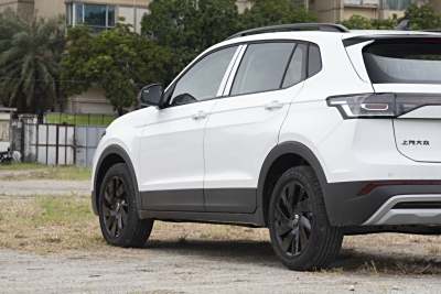 2026款 新锐 1.5L 锐享版-外观-图片-有驾 2026款 新锐 1.5L 锐享版-外观-图片-有驾