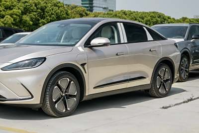 2025款 735MAX 175kW-外观-图片-有驾