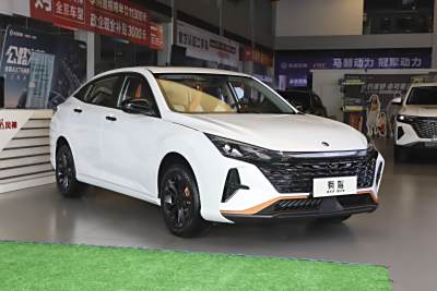2023款 马赫版 1.5L 自动追影版-外观-图片-有驾 2023款 马赫版 1.5L 自动追影版-外观-图片-有驾