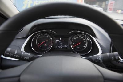 2022款 Redline 325T 自动欣耀版-内饰-图片-有驾