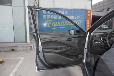 2022款 Redline 325T 自动欣耀版-内饰-图片-有驾
