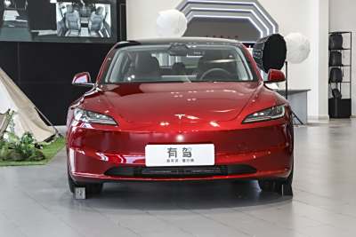 2025款 后轮驱动版-外观-图片-有驾