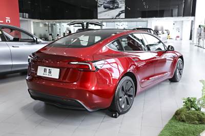2025款 后轮驱动版-外观-图片-有驾