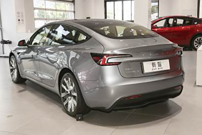 2025款 后轮驱动版-外观-图片-有驾