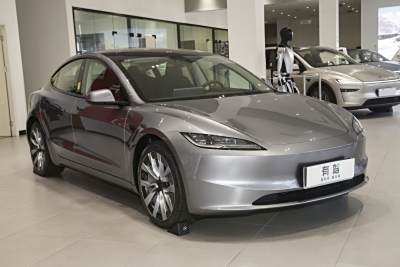 2025款 后轮驱动版-外观-图片-有驾