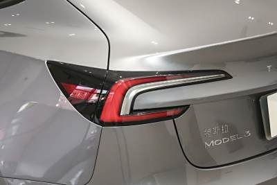 2025款 后轮驱动版-外观-图片-有驾