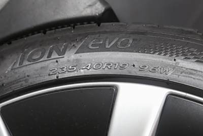 2025款 后轮驱动版-外观-图片-有驾