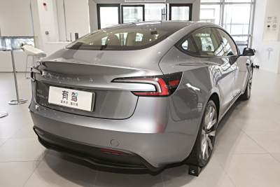 2025款 后轮驱动版-外观-图片-有驾