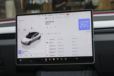 2025款 后轮驱动版-内饰-图片-有驾