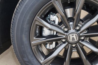 2026款 全球30年荣耀款 240TURBO 四驱臻享版-外观-图片-有驾