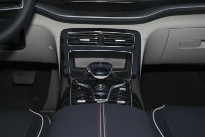 2025款 EV 510KM 畅行版-内饰-图片-有驾