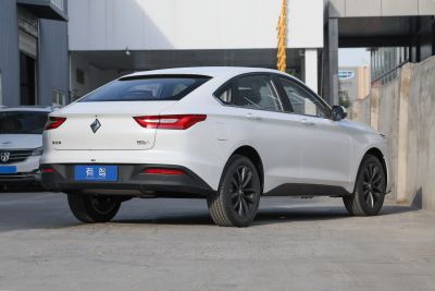 2019款 1.5T 手动24小时在线豪华型-外观-图片-有驾