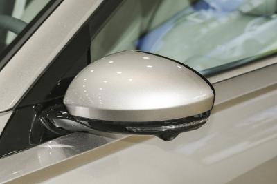 2026款 鸿蒙座舱 2.0T 旗舰版-外观-图片-有驾