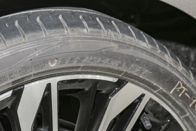 2026款 鸿蒙座舱 2.0T 旗舰版-外观-图片-有驾