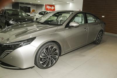 2026款 鸿蒙座舱 2.0T 旗舰版-外观-图片-有驾