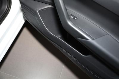 2023款 改款 Plus 1.5L 自动潮酷智尊版-内饰-图片-有驾