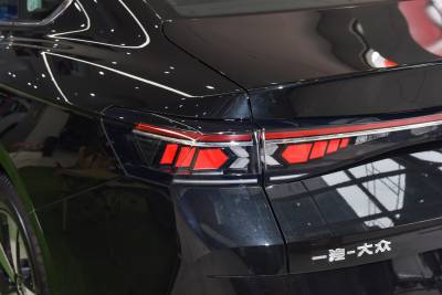 2026款  300TSI 尊享版-外观-图片-有驾