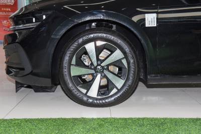 2026款  300TSI 尊享版-外观-图片-有驾