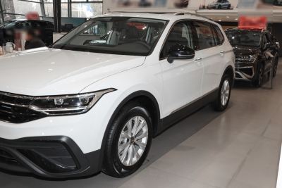 2024款 出众款 330TSI 自动两驱龙腾版-外观-图片-有驾