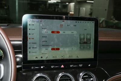 2024款 型动四驱版-内饰-图片-有驾