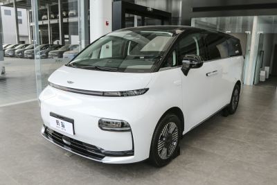 2025款 570km卓越版-外观-图片-有驾