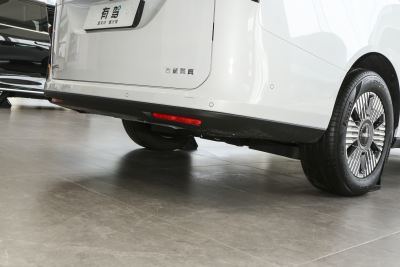 2025款 570km卓越版-外观-图片-有驾