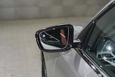 2025款 330Li 尊享型 M运动曜夜套装-外观-图片-有驾