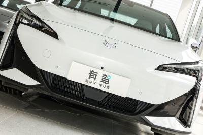 2024款 650ULTRA 390kW-外观-图片-有驾