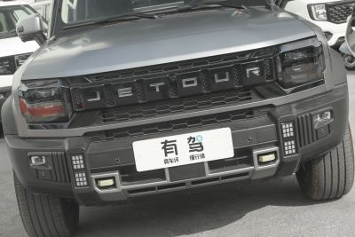 2025款 206km XWD 穿越加长版 7座-外观-图片-有驾