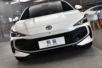 2025款 2.0T 405 AT尊享版-外观-图片-有驾