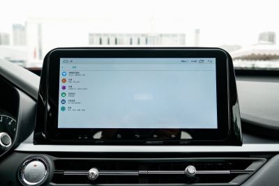 2025款 1.5L 手动卓越版-内饰-图片-有驾