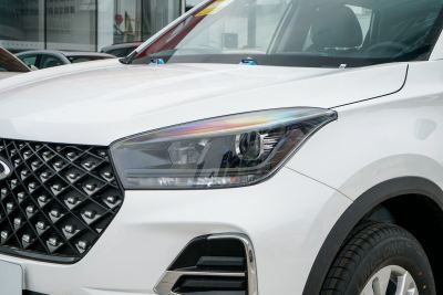 2025款 1.5L 手动卓越版-外观-图片-有驾