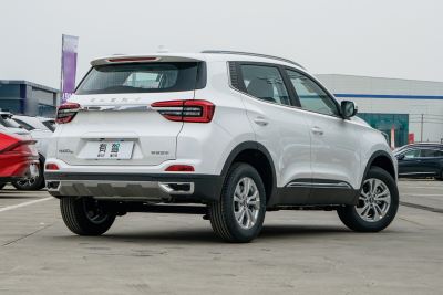 2025款 1.5L 手动卓越版-外观-图片-有驾