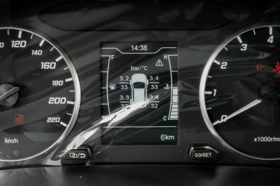 2025款 1.5L 手动卓越版-内饰-图片-有驾