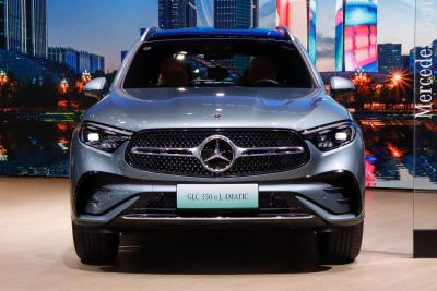 2025款 350 e L 4MATIC 典藏版-外观-图片-有驾