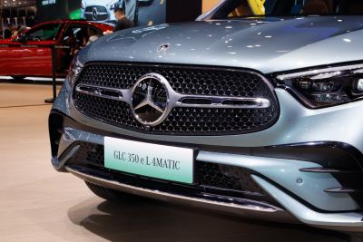 2025款 350 e L 4MATIC 典藏版-外观-图片-有驾