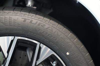 2025款 350 e L 4MATIC 典藏版-外观-图片-有驾