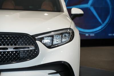 2025款 350 e L 4MATIC 典藏版-外观-图片-有驾