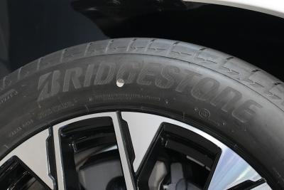 2025款 350 e L 4MATIC 典藏版-外观-图片-有驾