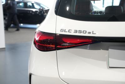 2025款 350 e L 4MATIC 典藏版-外观-图片-有驾